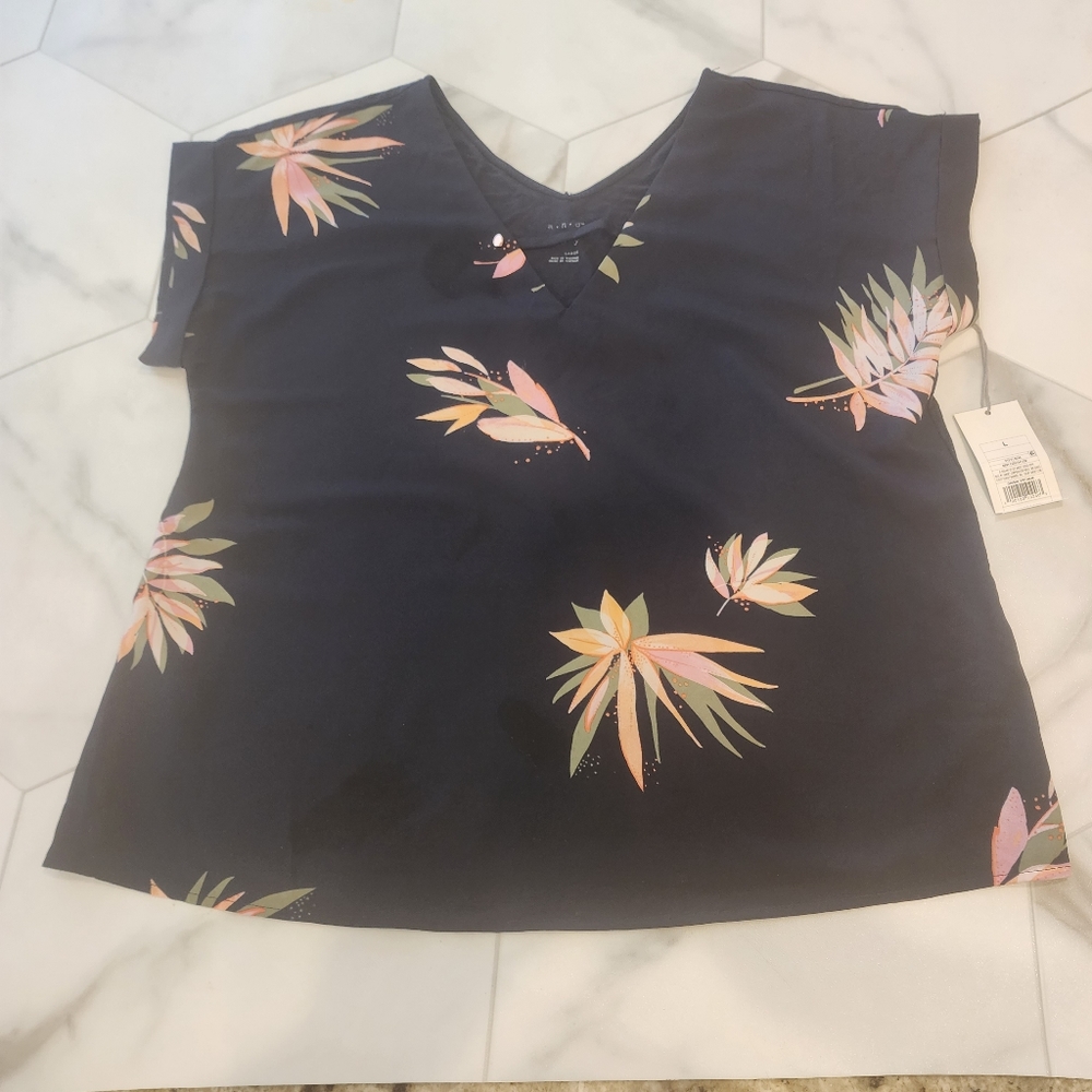 A.n.deawy, NWTO, Women's size Large vneck blue blouse with floral print. - Picture 6 of 11